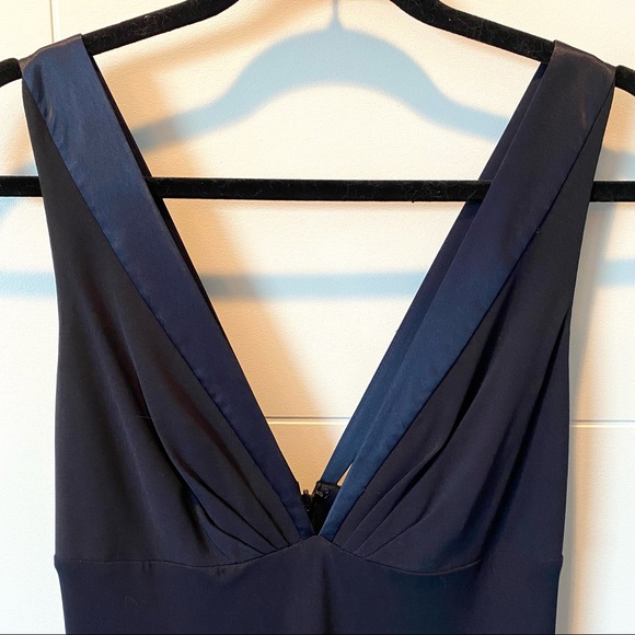 NWT LAUNDRY BY DESIGN Navy Formal Gown - Picture 5 of 8